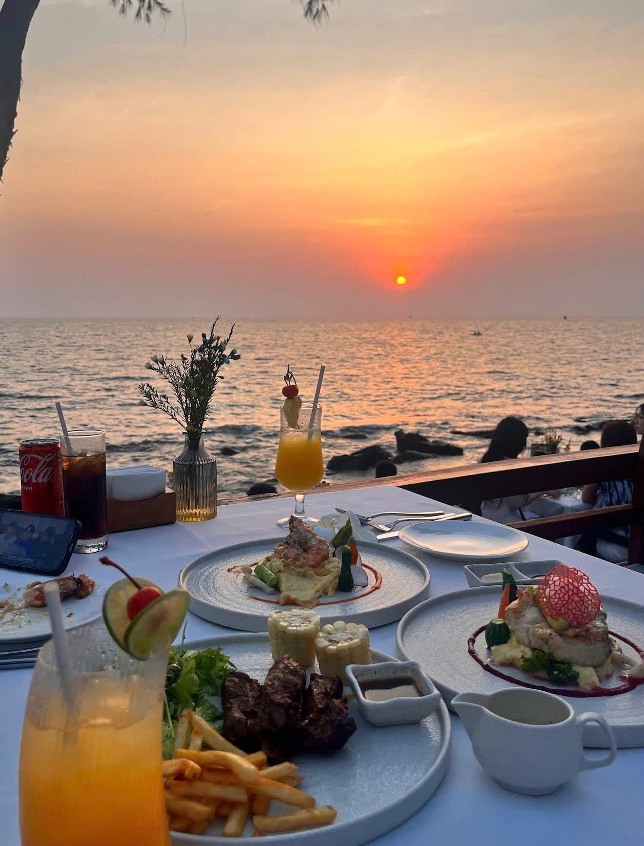 정제된 유럽 & 아시아 요리